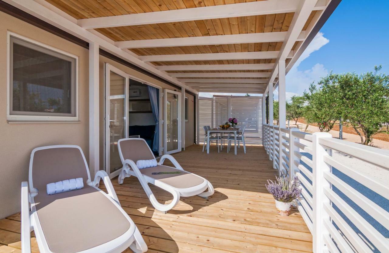 Camp San Antonio Hotel Biograd Na Moru Buitenkant foto