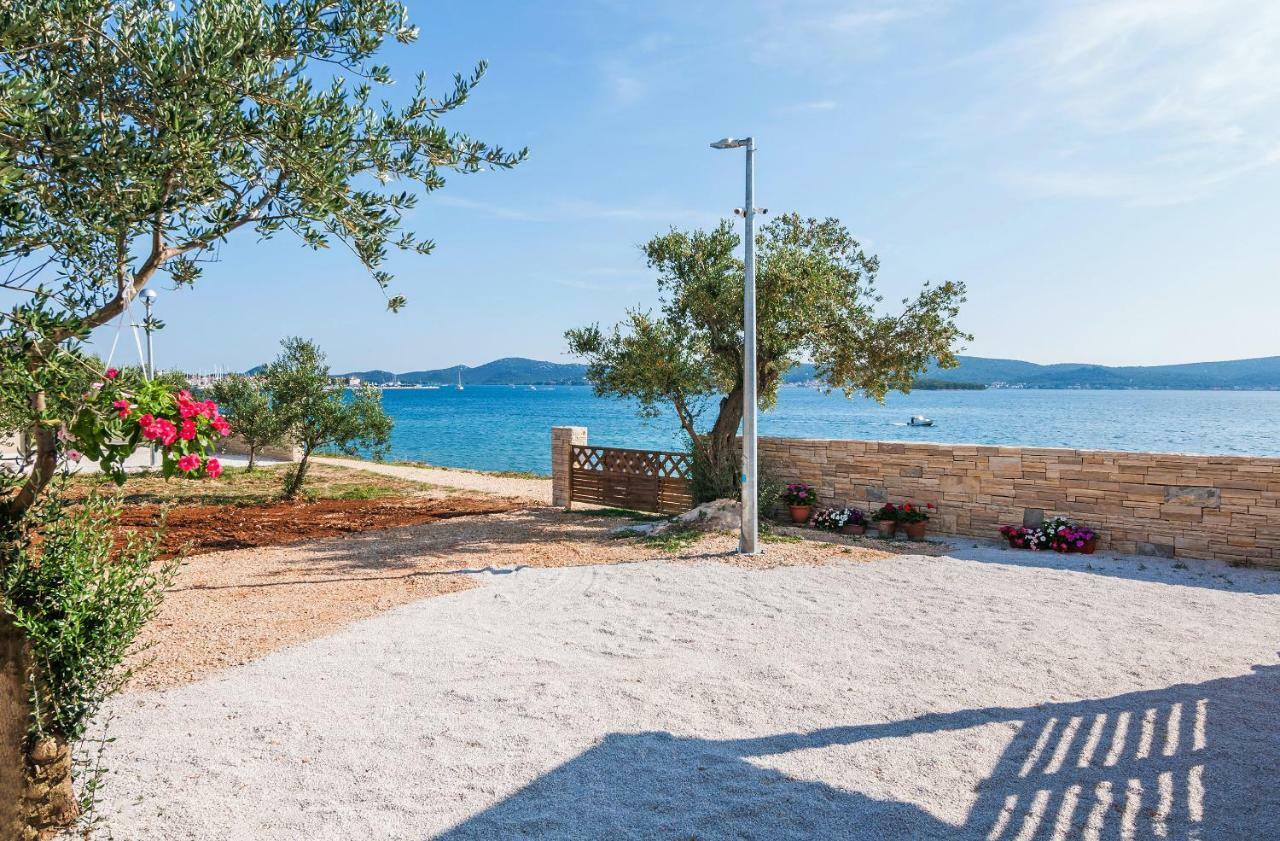 Camp San Antonio Hotel Biograd Na Moru Buitenkant foto
