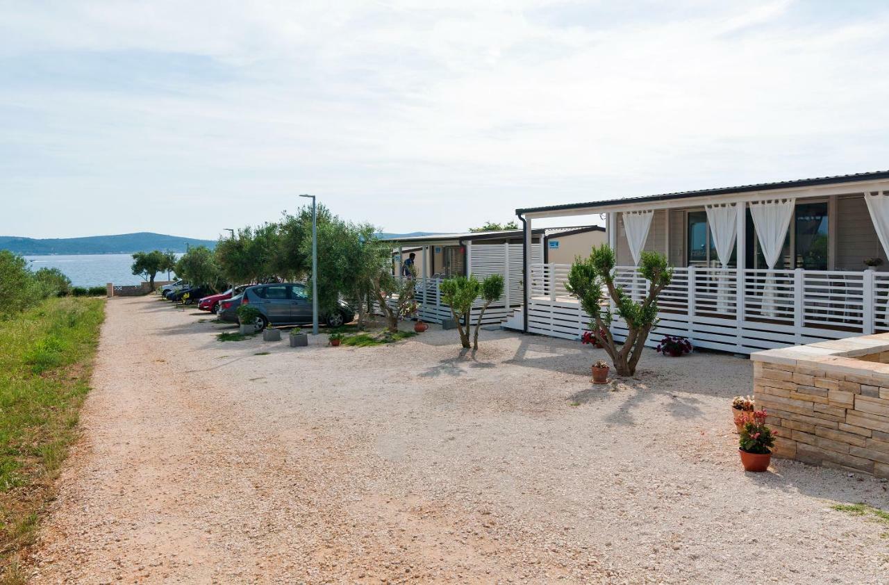 Camp San Antonio Hotel Biograd Na Moru Buitenkant foto
