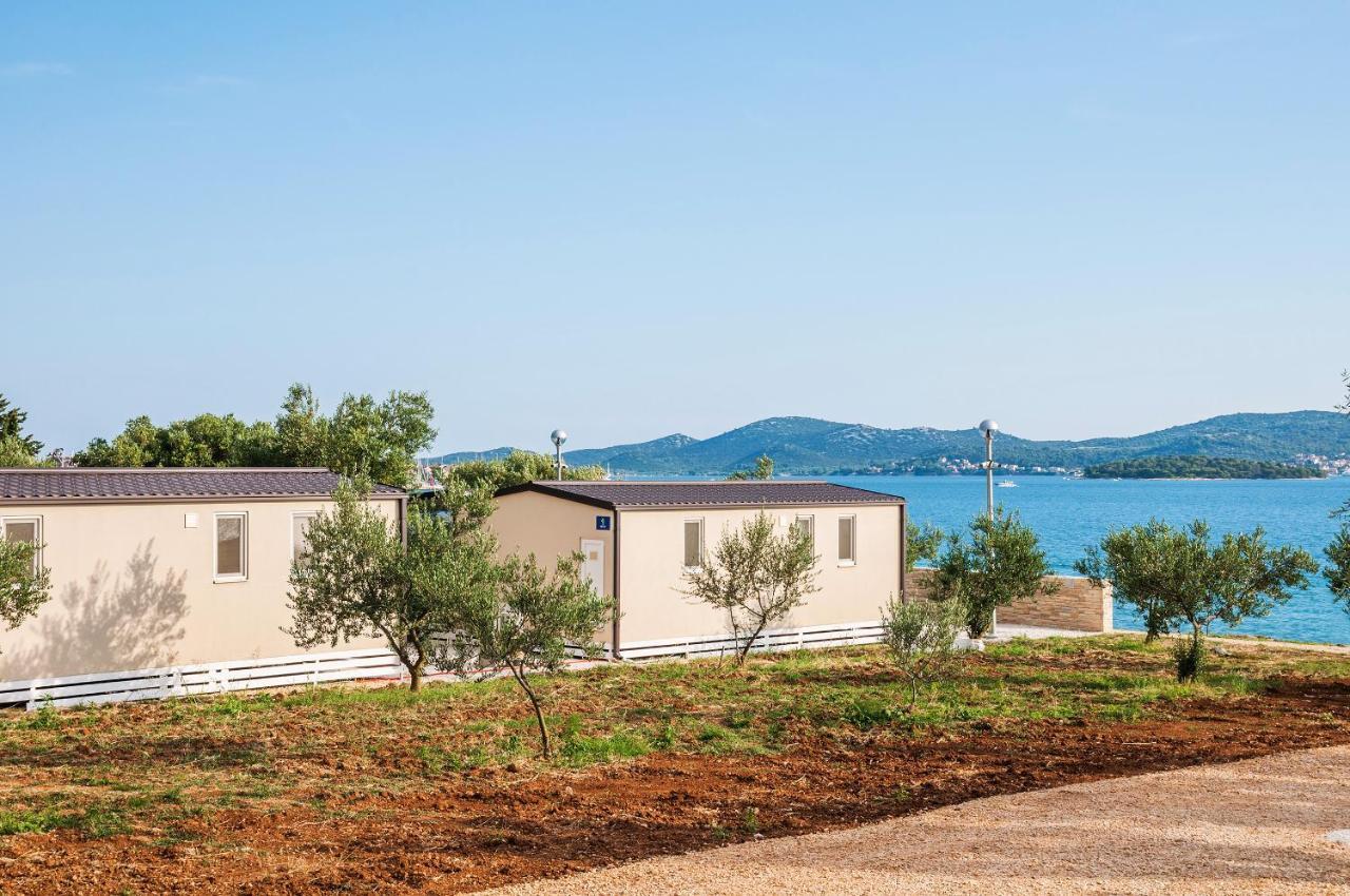 Camp San Antonio Hotel Biograd Na Moru Buitenkant foto